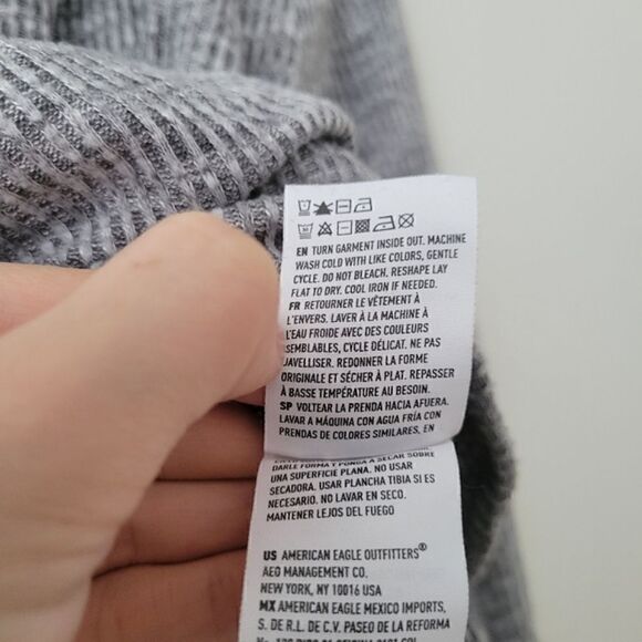 American Eagle Ballet Wrap Top Gray Adjustable M - Picture 5 of 6